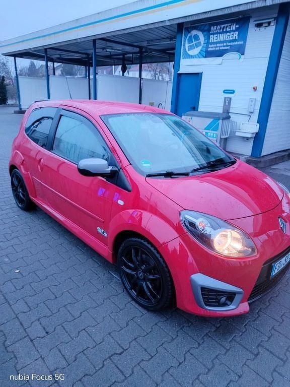 Gebraucht Renault Twingo R.S. 133 PS (97 kW) 2011 Rot Kleinwagen