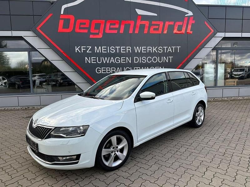 Weiß Gebraucht 2018 Skoda Rapid Clever Limousine | 11.990 € (Etwas zu teuer) - Bild 1/4