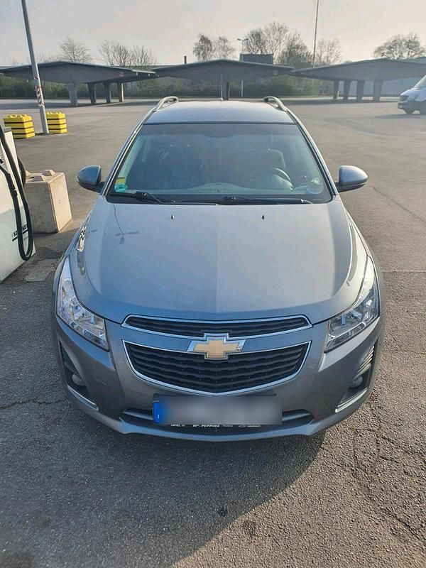 Gebraucht Chevrolet Cruze 131 PS (96 kW) 2012 Grau Kombi