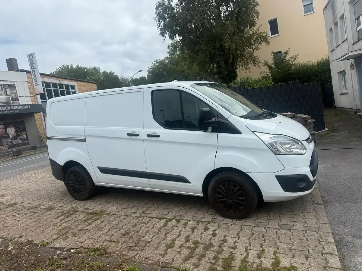 Gebraucht Ford Transit Custom 120 PS (88 kW) 2017 Weiß Van