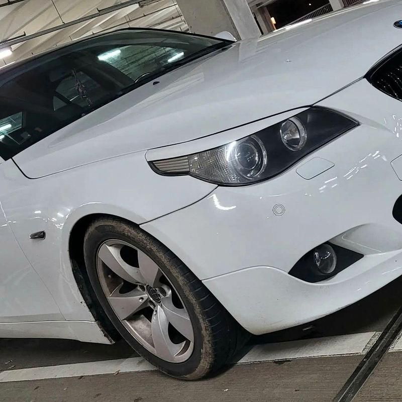 Gebraucht BMW 520 170 PS (125 kW) 2003 Weiß Limousine