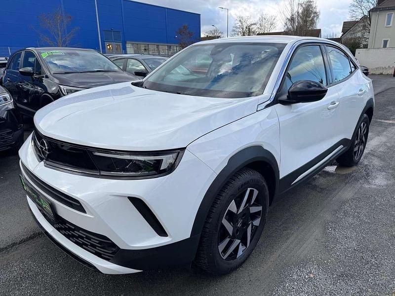 Gebraucht Opel Mokka 131 PS (96 kW) 2024 Lack weiss banquise/typ aussenverkl SUV