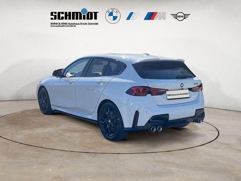 Gebraucht BMW M135 Performance 300 PS (220 kW) 2025 Weiß Kleinwagen