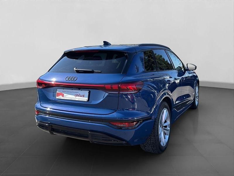Gebraucht Audi Q6 e-tron S-Line 225 kW (306 PS) 2025 Blau SUV