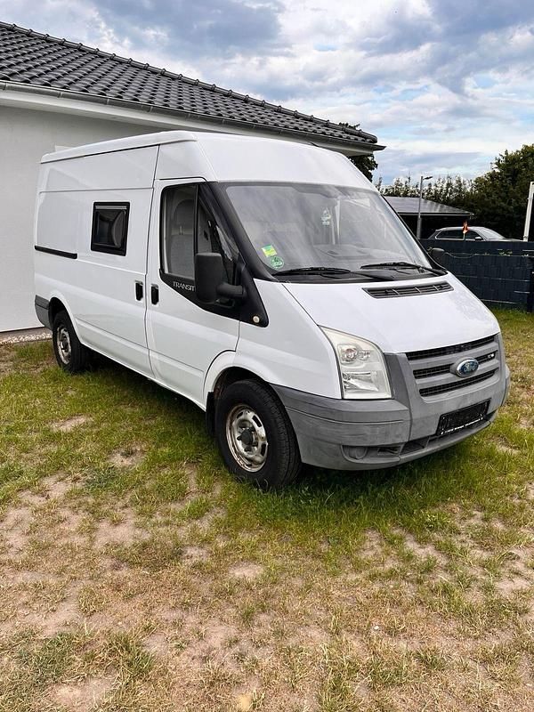 Weiß Gebraucht 2007 Ford Transit Van / Kleinbus | 7.999 € - Bild 1/4
