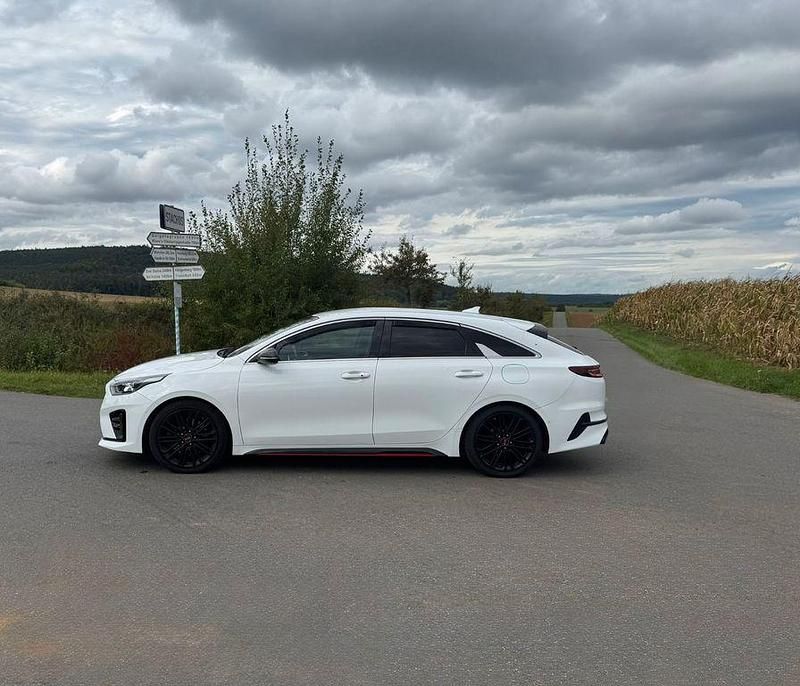 Gebraucht Kia ProCeed GT 204 PS (150 kW) 2019 Weiß Kombi
