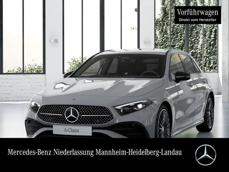 Gebraucht Mercedes A200 AMG 163 PS (119 kW) 2025 Weiß Limousine