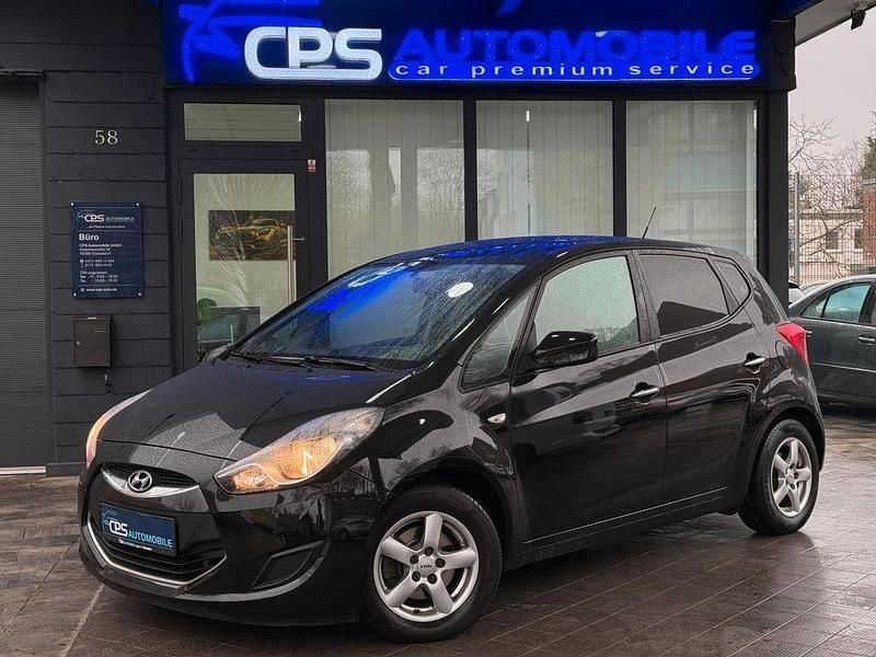 Gebraucht Hyundai ix20 Edition 116 PS (85 kW) 2012 Schwarz Kleinwagen