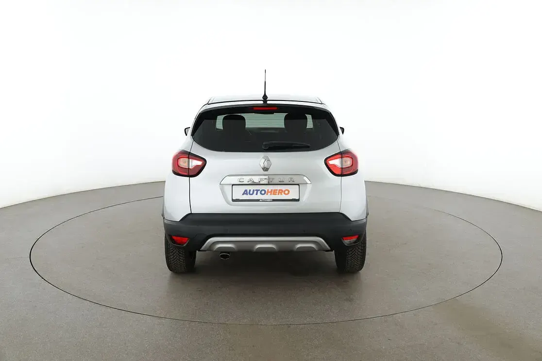 Gebraucht Renault Captur Intens 120 PS (88 kW) 2017 Grau SUV