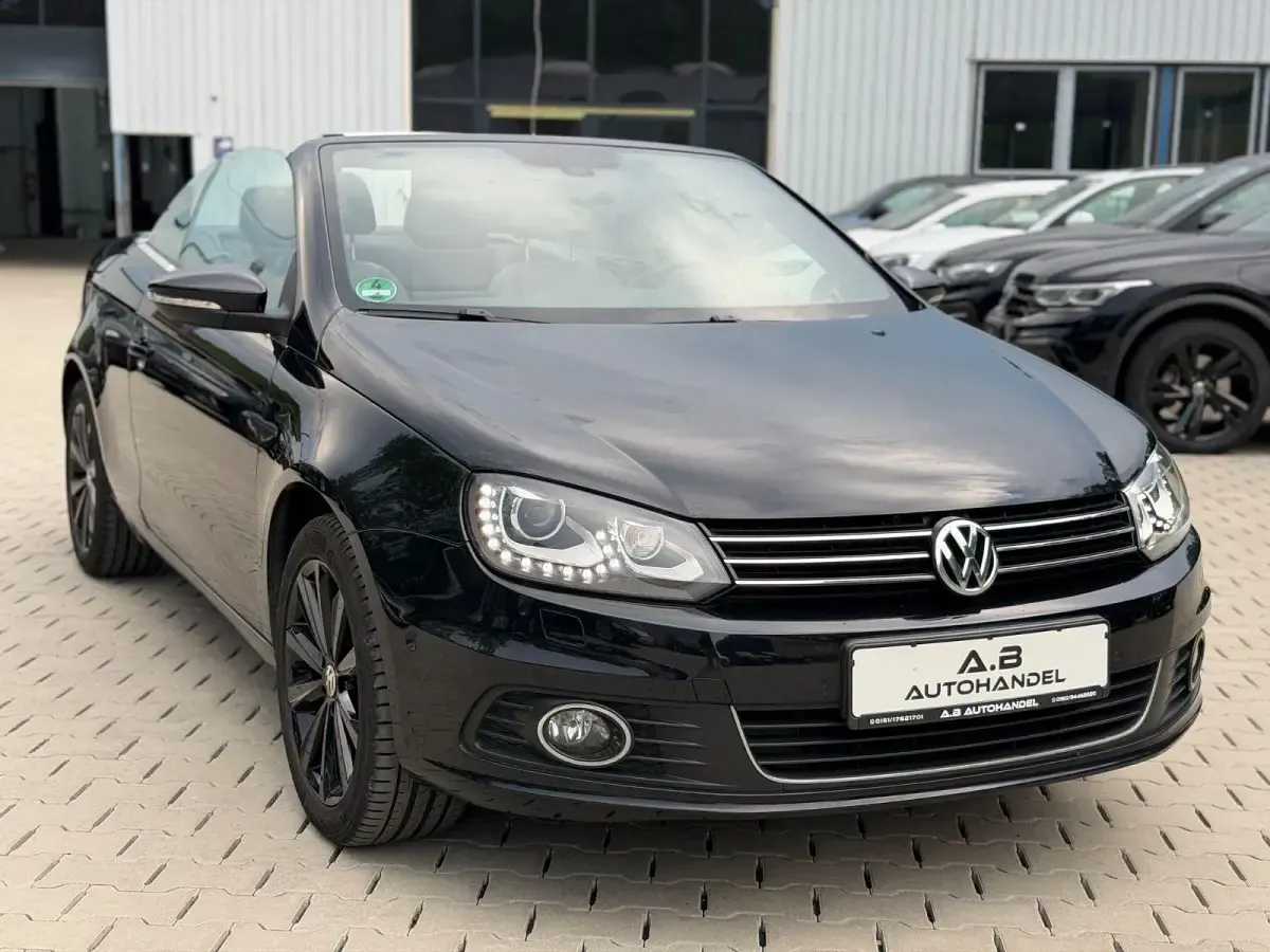 Gebraucht VW Eos Sportline 140 PS (102 kW) 2014 Schwarz Cabrio