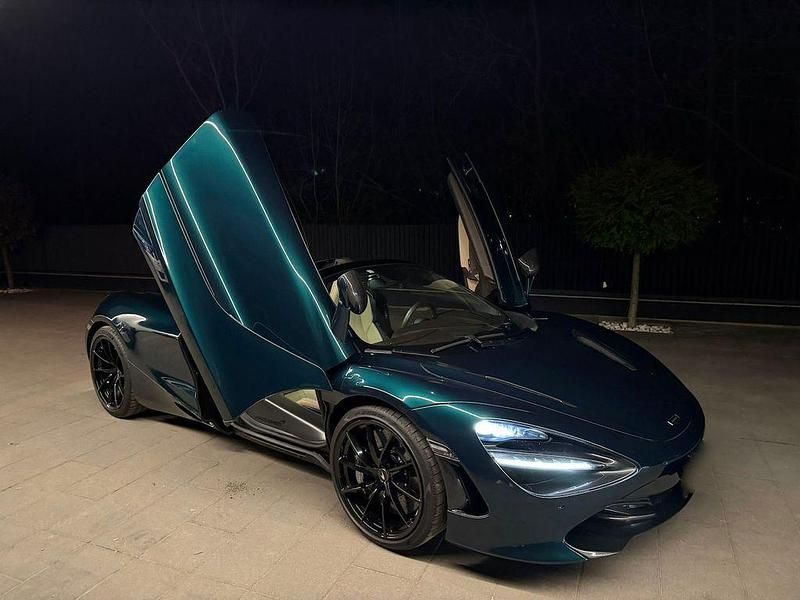 Gebraucht McLaren 720S 721 PS (530 kW) 2020 Grün Cabrio