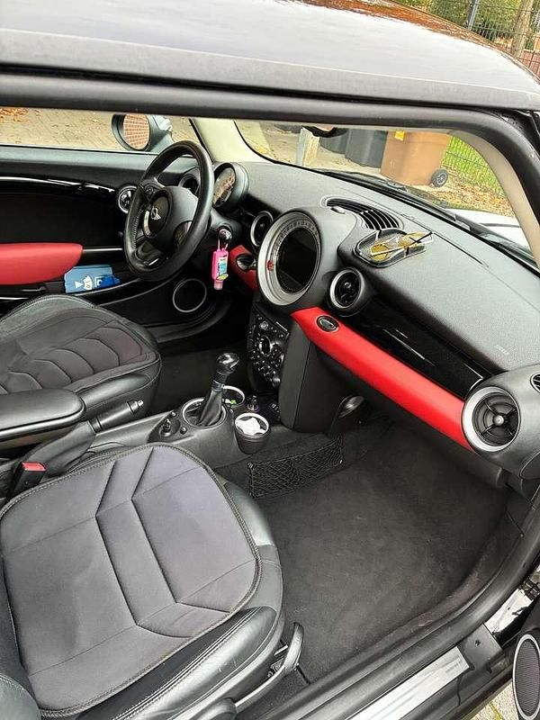 Gebraucht Mini ONE 98 PS (72 kW) 2013 Schwarz Kleinwagen