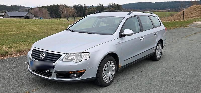 Gebraucht VW Passat 105 PS (77 kW) 2007 Silber Kombi