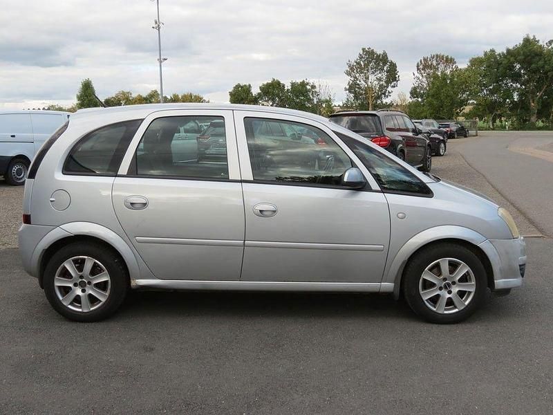Gebraucht Opel Meriva Edition 105 PS (77 kW) 2006 Silber Van / Kleinbus