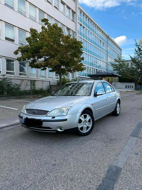Silber Gebraucht 2003 Ford Mondeo Ghia Limousine | 2.900 € (Fairer Preis) - Bild 1/4