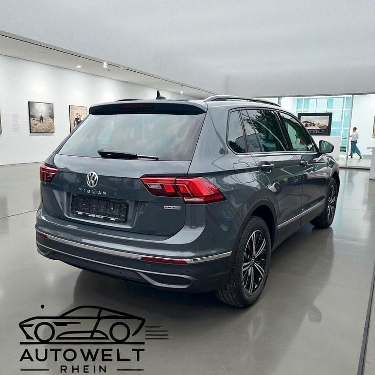 Gebraucht VW Tiguan 150 PS (110 kW) 2021 Grau SUV