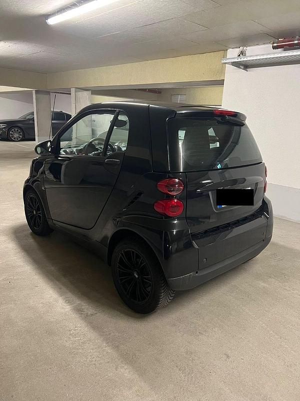 Gebraucht Smart ForTwo Coupé 61 PS (44 kW) 2008 Schwarz Coupé