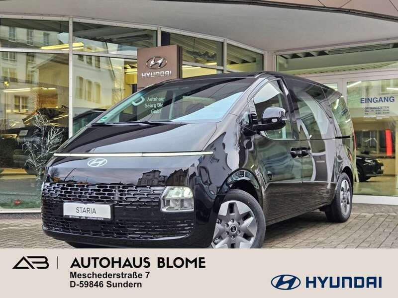 Abyss black Gebraucht 2024 Hyundai Staria Trend Van | 48.190 € (Guter Preis) - Bild 1/4