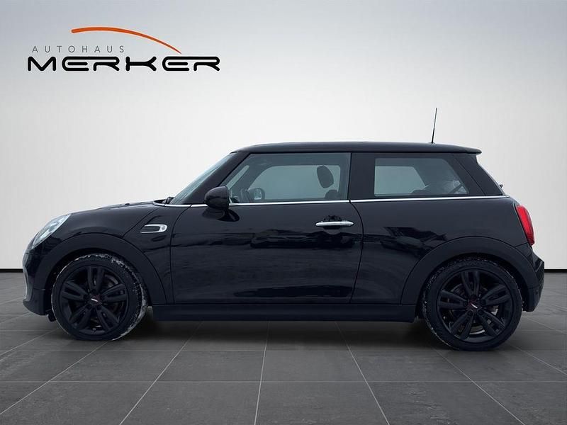 Gebraucht Mini Cooper 136 PS (100 kW) 2017 Schwarz Kleinwagen