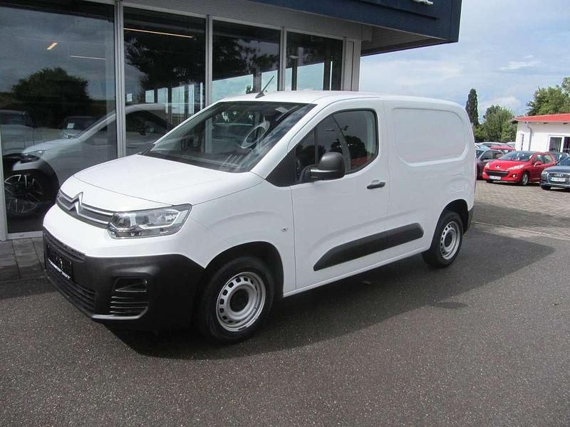 Weiß Gebraucht 2020 Citroën Berlingo Van / Kleinbus | 13.950 € (Guter Preis) - Bild 1/4