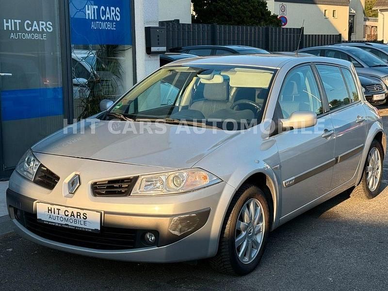 Other Gebraucht 2006 Renault Mégane II Dynamique Limousine | 2.300 € (Fairer Preis) - Bild 1/4