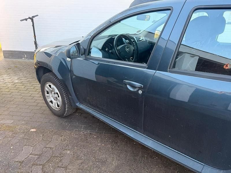 Gebraucht Dacia Duster 125 PS (91 kW) 2016 Grau SUV