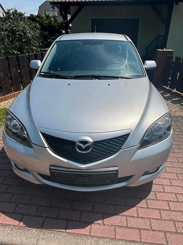 Gebraucht 2004 Mazda 3 Kleinwagen | 750 € (Superpreis) - Bild 1/4
