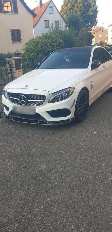 Weiß Gebraucht 2017 Mercedes C43 AMG AMG Limousine | 29.999 € (Fairer Preis) - Bild 1/4