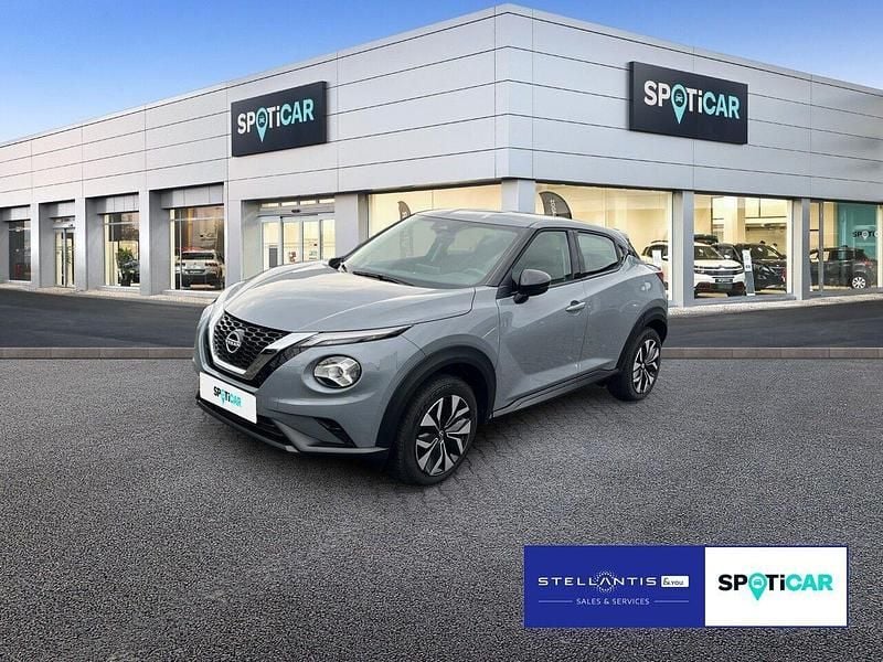 Grau Gebraucht 2023 Nissan Juke Acenta SUV | 17.770 € (Superpreis) - Bild 1/4
