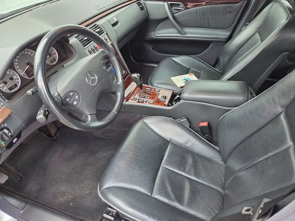 Gebraucht Mercedes E320 Elegance 224 PS (164 kW) 2001 Silber Limousine