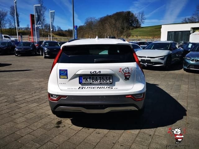 Gebraucht Kia e-Niro Inspiration 150 kW (204 PS) 2023 Swp) snow white pearl (weiss SUV