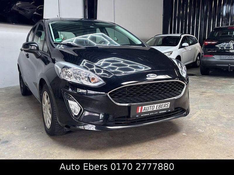 Schwarz Gebraucht 2017 Ford Fiesta Cool & Connect Limousine | 4.499 € (Fairer Preis) - Bild 1/4