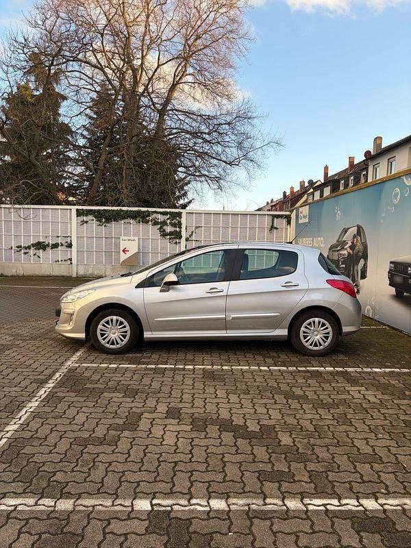 Second-hand Peugeot 308 120 CP (88 kW) 2010 Argintiu Berlinǎ
