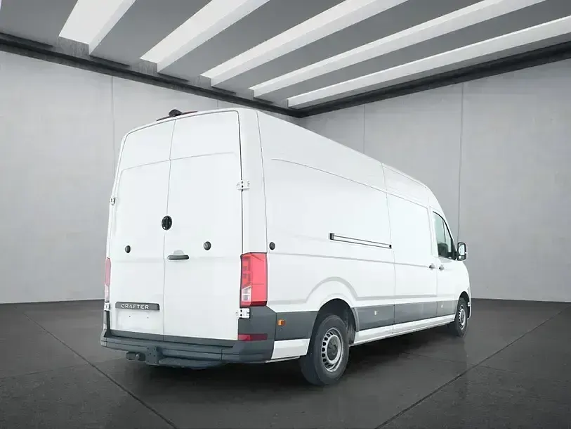 Gebraucht VW Crafter 140 PS (102 kW) 2025 Weiß Van