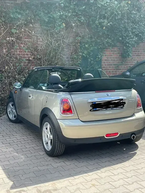 Gebraucht Mini Cooper Cabriolet 122 PS (89 kW) 2009 Silber Cabrio