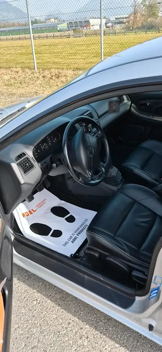 Gebraucht Mazda 323F 88 PS (64 kW) 1998 Silber Limousine