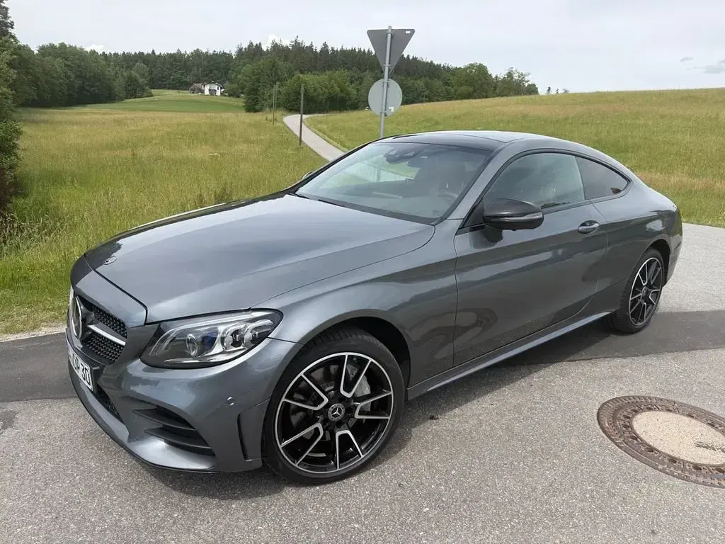 Gebraucht Mercedes C400 333 PS (244 kW) 2020 Grau