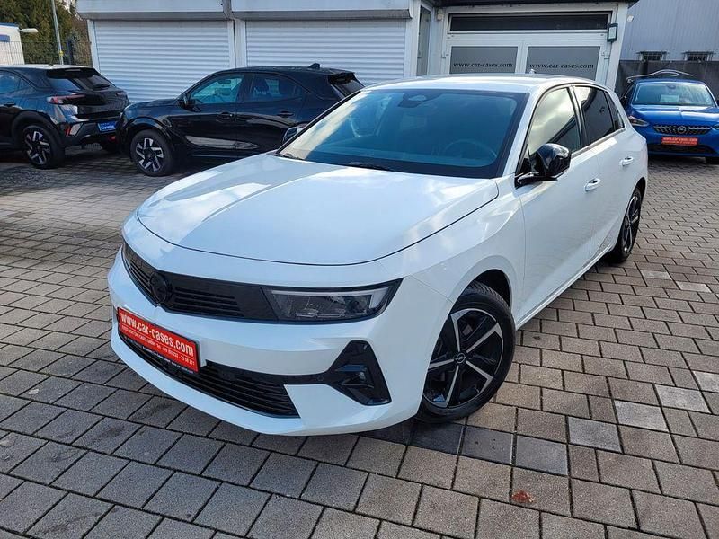 Gebraucht Opel Astra 131 PS (96 kW) 2024 Weiß Limousine