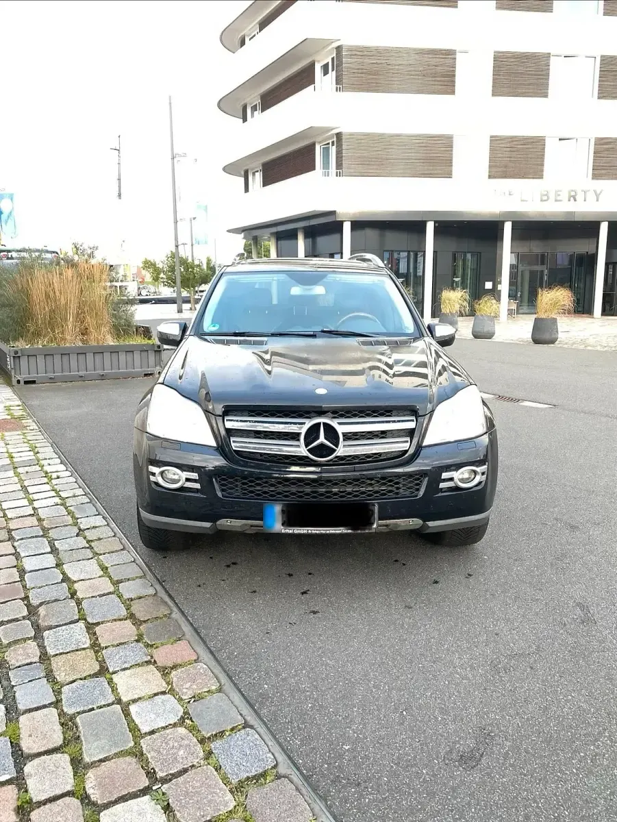 Gebraucht Mercedes GL320 224 PS (164 kW) 2008 Schwarz SUV