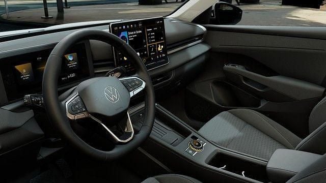 Gebraucht VW T-Roc Life 150 PS (110 kW) 2025 Pure white uni SUV