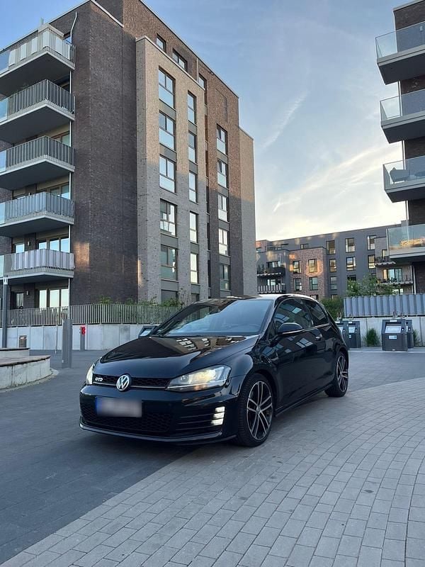 Gebraucht VW Golf GTD 184 PS (135 kW) 2014 Schwarz Coupé