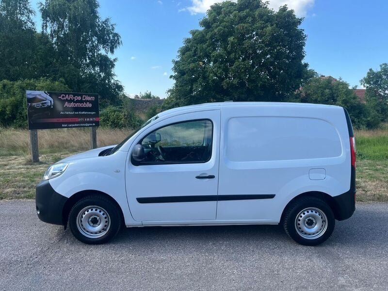 Weiß Gebraucht 2020 Renault Kangoo Rapid Extra Van / Kleinbus | 8.999 € (Guter Preis) - Bild 1/4
