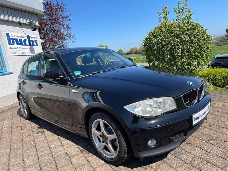 Second-hand BMW 118 122 CP (89 kW) 2008 Negru Hatchback