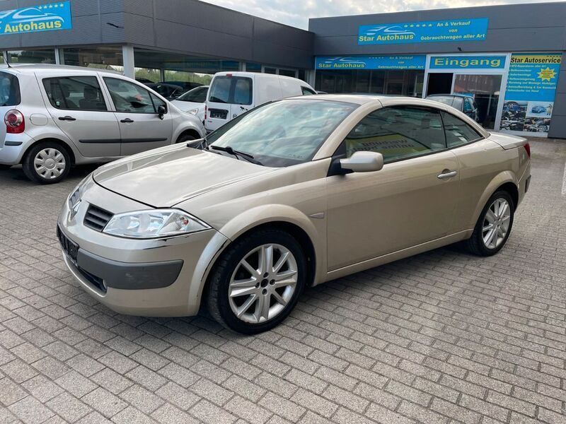 Gebraucht Renault Mégane Cabriolet Authentique 135 PS (99 kW) 2003 Gold Cabrio