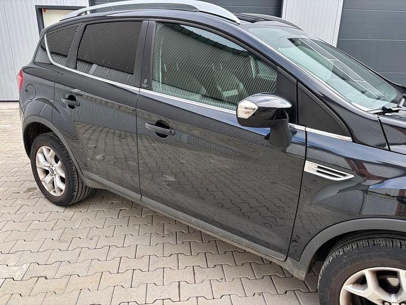 Gebraucht Ford Kuga Titanium 140 PS (102 kW) 2012 Schwarz SUV