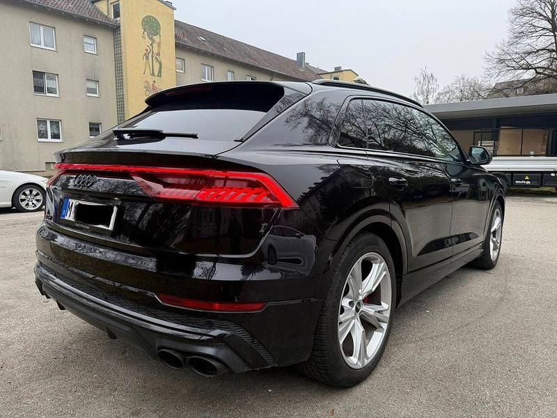 Gebraucht Audi SQ8 Ambiente 435 PS (319 kW) 2020 Schwarz SUV