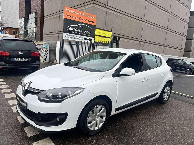 Weiß Gebraucht 2015 Renault Mégane III Authentique Kleinwagen | 6.999 € (Fairer Preis) - Bild 1/4