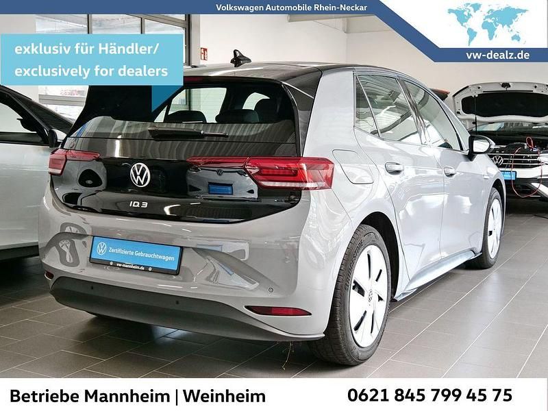 Gebraucht VW ID.3 Pure 110 kW (150 PS) 2021 Mondsteingrau Kleinwagen