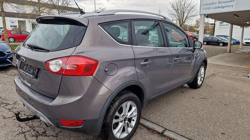 Gebraucht Ford Kuga Titanium 140 PS (102 kW) 2012 Grau SUV