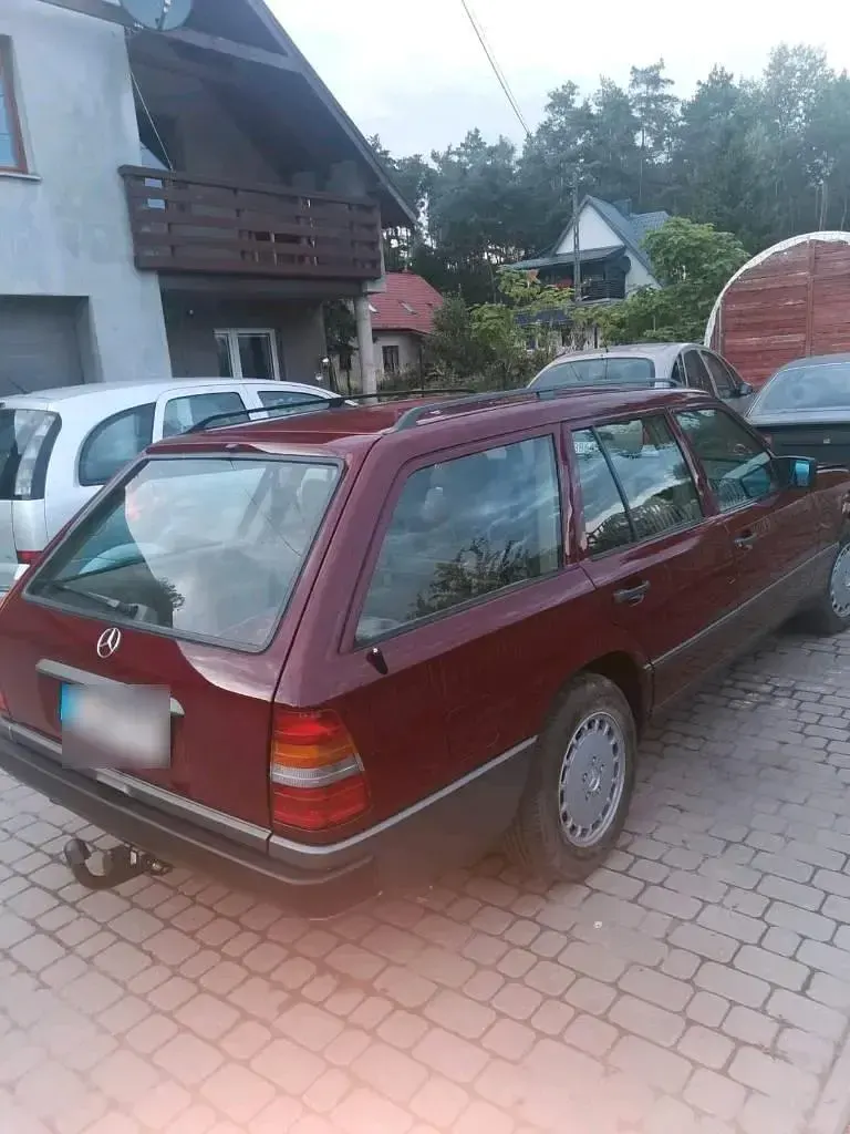 Gebraucht Mercedes 300 150 PS (110 kW) 1985 Kombi